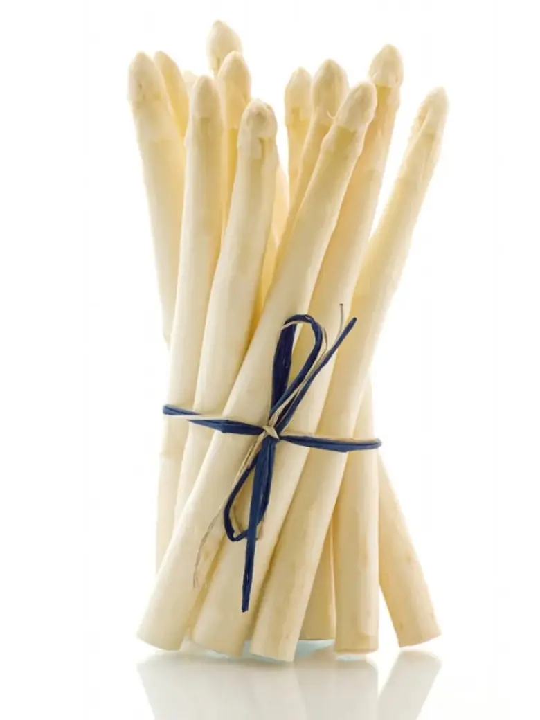 White Jumbo Peruvian Asparagus — Fresh Produce